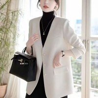 2025 새로운 올해 인기 작은 키 품격 명문 여성 고급 센스 화이트 정장 여성 코트 가을 겨울철 정장