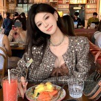 달콤한 새우 파이 선명한 사랑의 강 가을 높음 럭셔리 좋은 플래시 구슬 조각 자수 작은 샤넬 스타일 짧은 외투 무거운 작업 스팽글 달콤한 자매 맨위