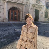 실사 가을 겨울 새로운 품격 천 골드 나만의 것을 가져와 라. 벨트 폴로 칼라 캐주얼 비싼 센스 샤오시엔 재킷