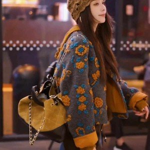 루즈핏 숏 재킷 여성 의류 2025 겨울 패션 보온