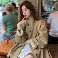 2025 가을 새로운 레트로 품격 스탠드 칼라 바람막이 여성 줄무늬 슬리브 루즈핏 여성 코트