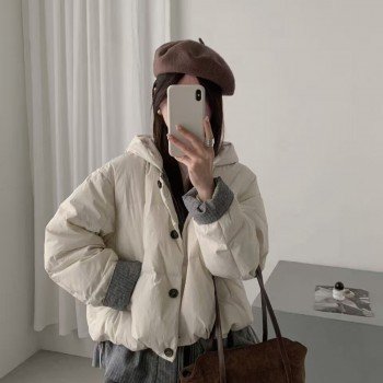 화이트 구스다운 페이크 레이어드 디자인 루즈핏 캐주얼 보온 다운 외투