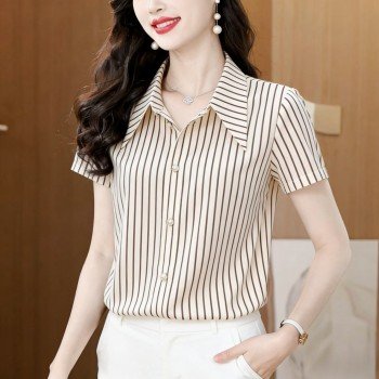 2026 새로운 얇은 스타일 반팔 셔츠 패션 루즈핏 외국 가스 표지 배 슬림해 보이는 연령 감소 맨위 여성