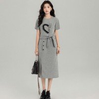 품격 캐주얼 운동 치마 여성 여름 패션 연령 감소 디자인 센스 반팔 맨위 반신 스커트 투피스 세트