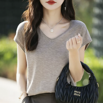 V넥 짧은 소매 티셔츠 프리사이즈